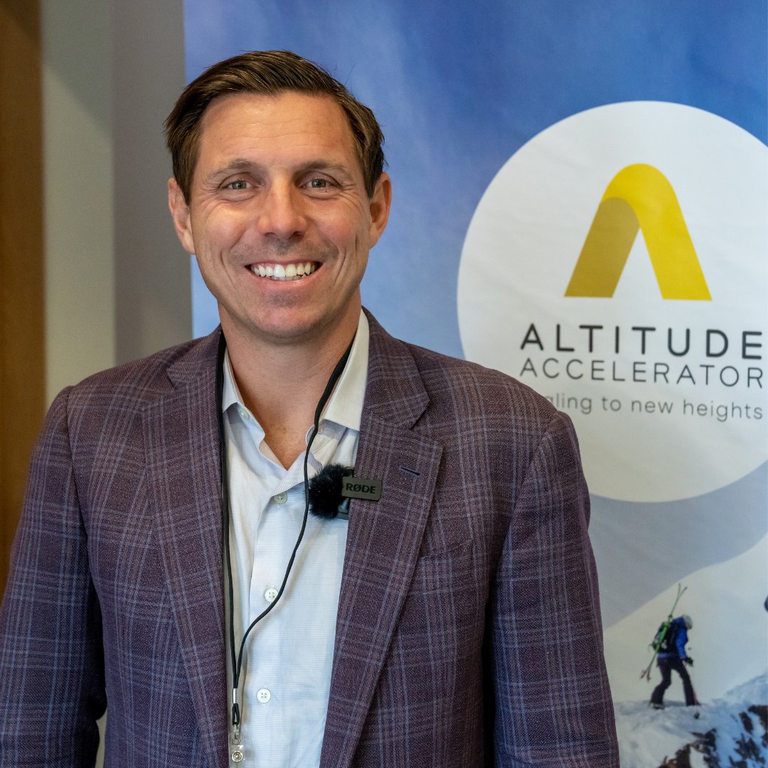 Our rebrand #launchevent today was a great success! We'd like to thank @AlgomaUSchoolBE, @BramptonEcoDev, <a href="/CityBrampton/">City of Brampton</a> &amp; <a href="/citymississauga/">City of Mississauga</a>. We also thank those who joined online via our livestream &amp; look forward to reaching new heights together!

#altitude #altitudeaccelerator