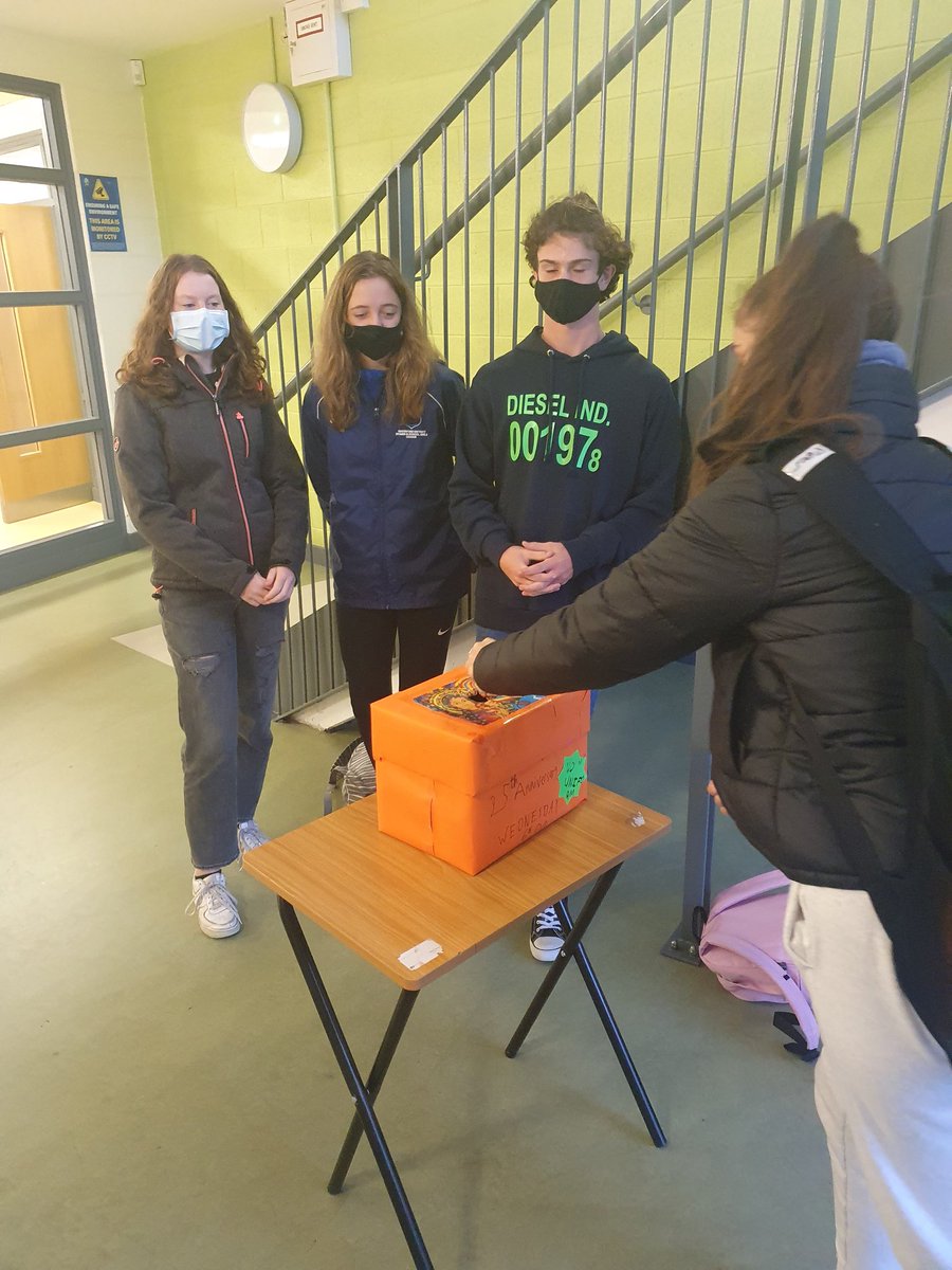 ArdscoilNaMara's tweet photo. Our non uniform day went really well today. Thanks to the volunteers from the Peace and Justice group for helping out. All proceeds will go to @EdmundRiceDev @ERSTIRELAND https://t.co/HdCtXGzb1r