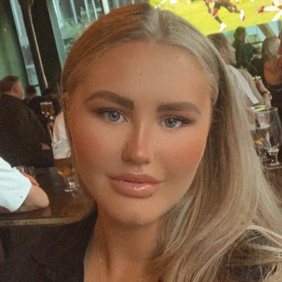 chloehunt_x's tweet photo. #NewProfilePic https://t.co/bPTXzYjnwU