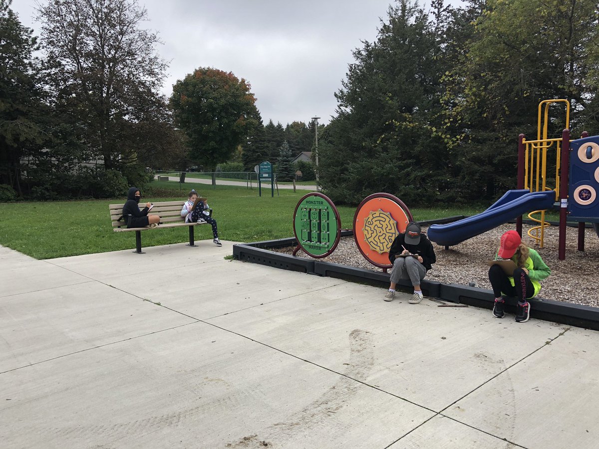 Mrs_Aitkins's tweet photo. After our #geocaching adventure, we spent some time writing about the sights, sounds and smells around us. It was a great day to take our learning outside. @PalgravePS @PeelSchools https://t.co/TOrKywTaTU