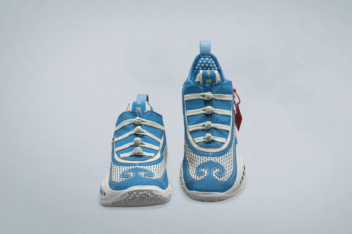 WayofWade's tweet image. The "CNY" collection drops Saturday 10/9 at 10am PST in 2 colorways: Way of Wade 9 "CNY Hard Work" &amp;amp; Way of Wade 9 "CNY Harvest".

The colorway will be sent randomly after your order is placed. Due to the specialty of the product, no returns or exchanges allowed after unpacking.