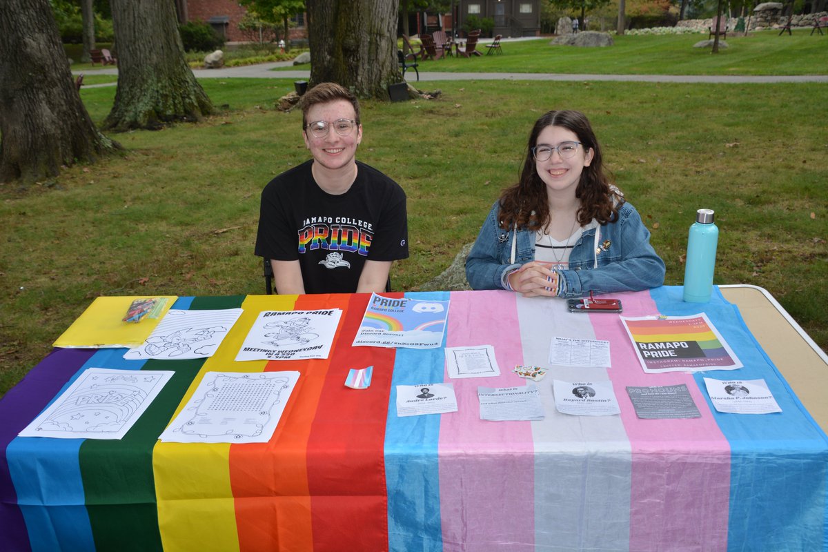 RamapoCollegeNJ's tweet photo. On 10/6, @rcnj_edic hosted Diversity Day! Students, faculty, and staff celebrated with special performances, great food, and cultural arts &amp; crafts. Visit https://t.co/8yRf4wmmVn to learn more! https://t.co/DxoNWTf1cG