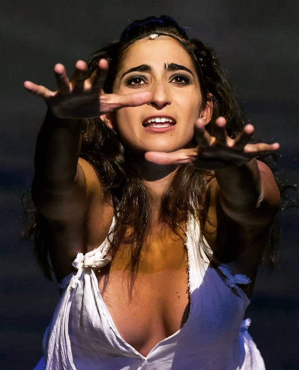 Alba Flores 💐😍