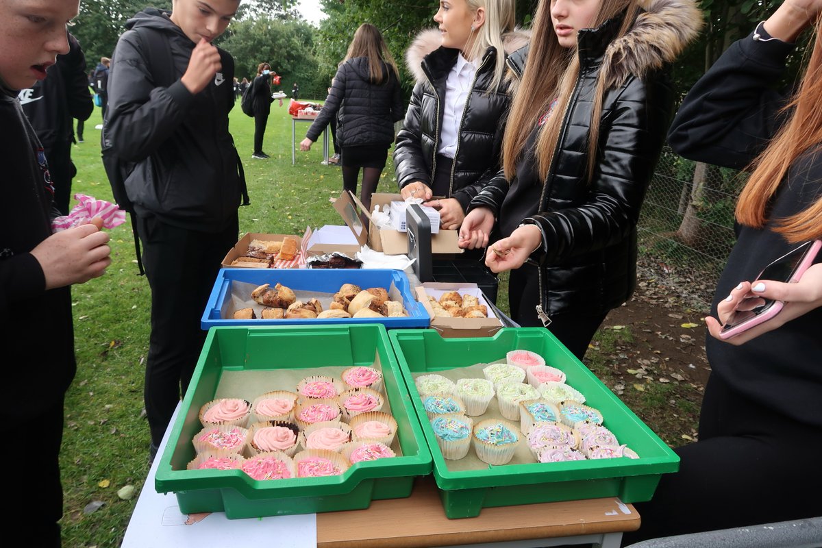 CHS_EventsS3's tweet image. And that&apos;s a wrap on our @CraigmountHS Carnival 2021! 🥳🎟 Thank you so, so much to everyone who participated, donated any food/prizes, and volunteered to get sponged! A more formal thank you will be going out soon, and our game winners/total raised will be revealed tomorrow 🤞🏻