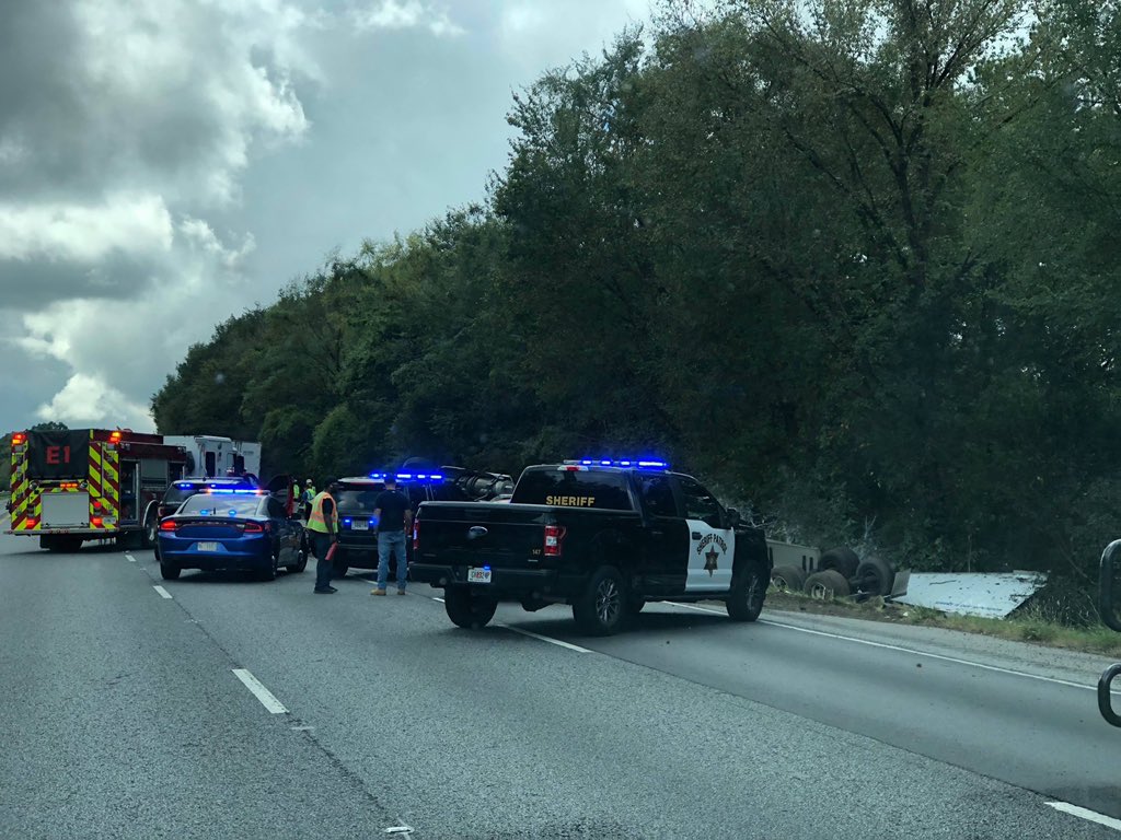 NW Scanner on Twitter "TRAFFIC ALERT Overturned tractortrailer with injuries and