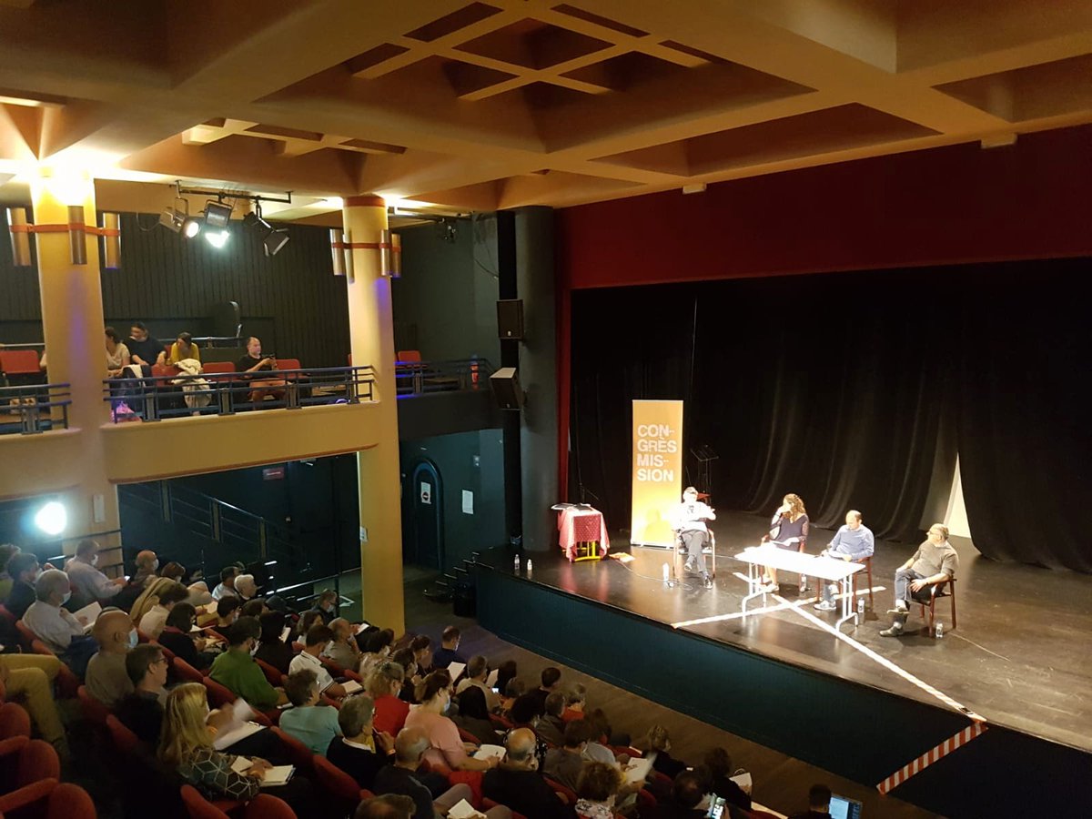 talentheo's tweet photo. Plusieurs coachs Talenthéo étaient présents dans 7 villes de France au congrès mission le week-end dernier. Avec un total de plus de 17 000 participants, ce congrès a été un vrai succès ! 🙏 https://t.co/cHBPPtyT6E