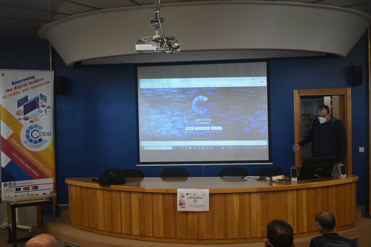 ElenadelaGuia1's tweet photo. #conference #multiplierevent #codeisloading #erasmuplus #learning #ICT #code #sharing @codeisloading https://t.co/Ptt9S1NpWV https://t.co/11DUeUTnzx