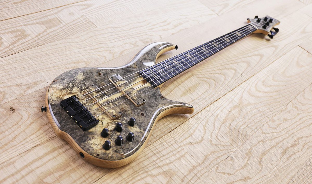 ehfects's tweet photo. How about a #thumpinThursday with the F Bass BN series bass. A cool fact about F bass is that they plant 10 trees for every instrument they make.
https://t.co/a29vCxRfEj
#AmpsAndEhfects #CanadaLoud #CanadianBass #CanadianBassGuitar #Bass #MadeInCanada #GuitarGear #Lowend https://t.co/p0fGj3zVHg