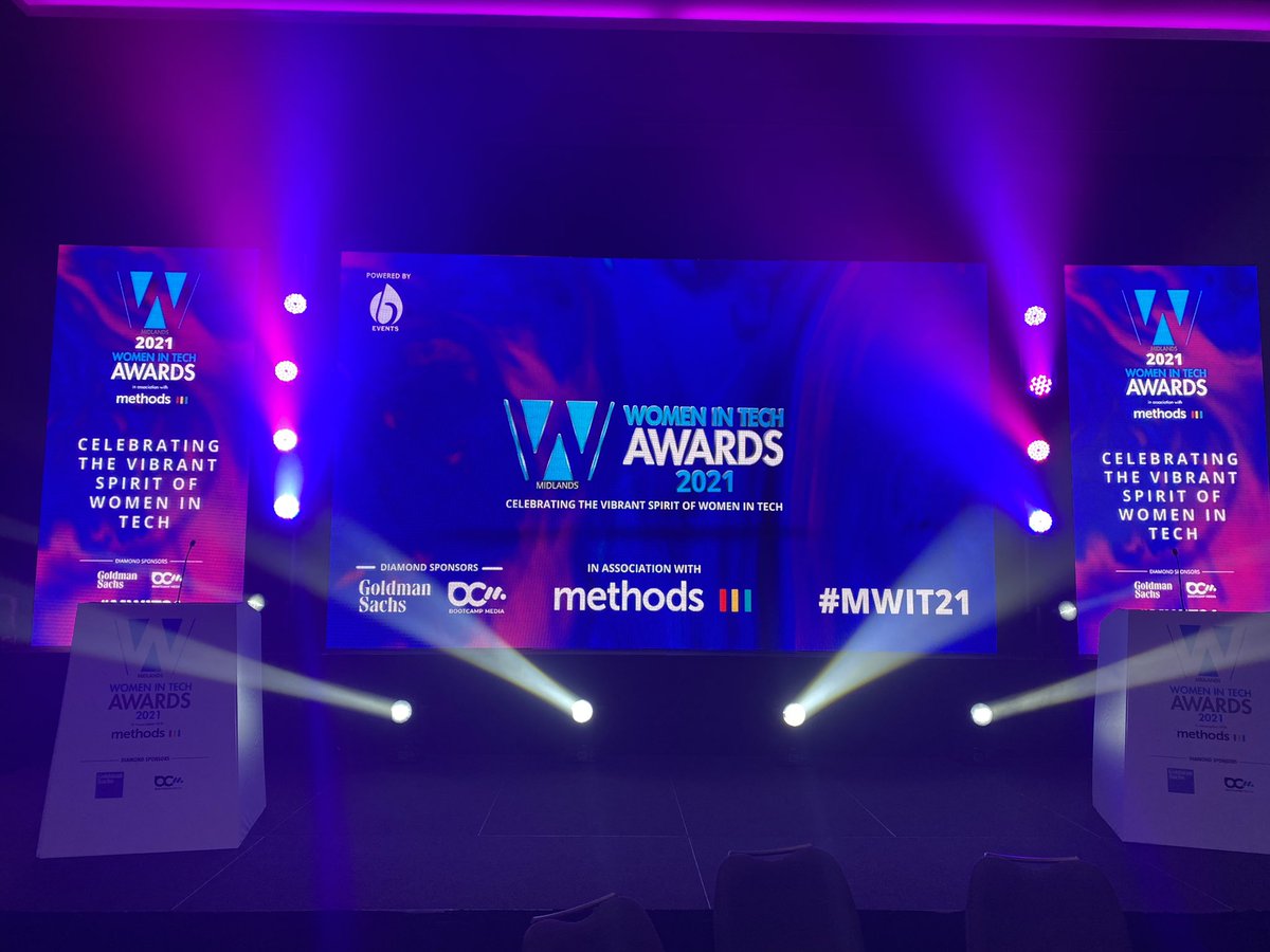 AmarjitMarva's tweet photo. P2AV team are out tonight working with all the wonderful ladies working in tech. The organisation are on a mission to make this event bigger and better. #AppleTeacher #AppleEDU #p2av #purplesquareav #awards #tech https://t.co/LEBrO9czMx