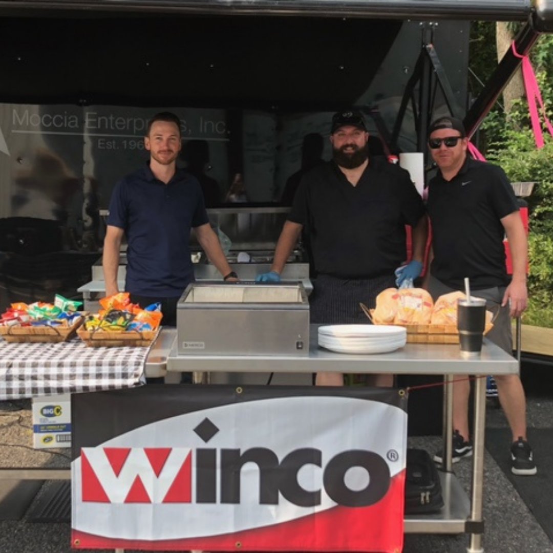 MocciaEnt's tweet photo. Another successful lunch with the Moccia Mobile Trailer! Thanks Kelly Products for letting us crash your parking lot and show off some @wincofoodservice, @welbilt_inc, and @metrofoodservice equipment. Be sure to reach out to sales@mocciaent.com and schedule a lunch for your team! https://t.co/1RdJRdYeie