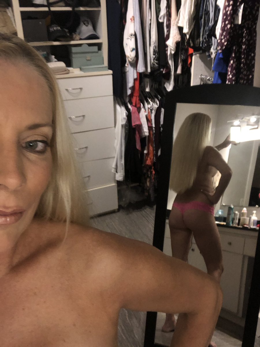 ftowncpl2's tweet photo. @MyWifeDates https://t.co/0AkRSNn3PE