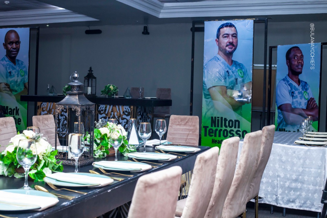 BulawayoChiefs's tweet photo. In the true standard of the Ninjas, we are all set to Introduce Coach Nilton Terrosso to our Ninjas.
We love to Slay
#ChiefsDinner #CrestaNinjas https://t.co/epVrPiV1zI