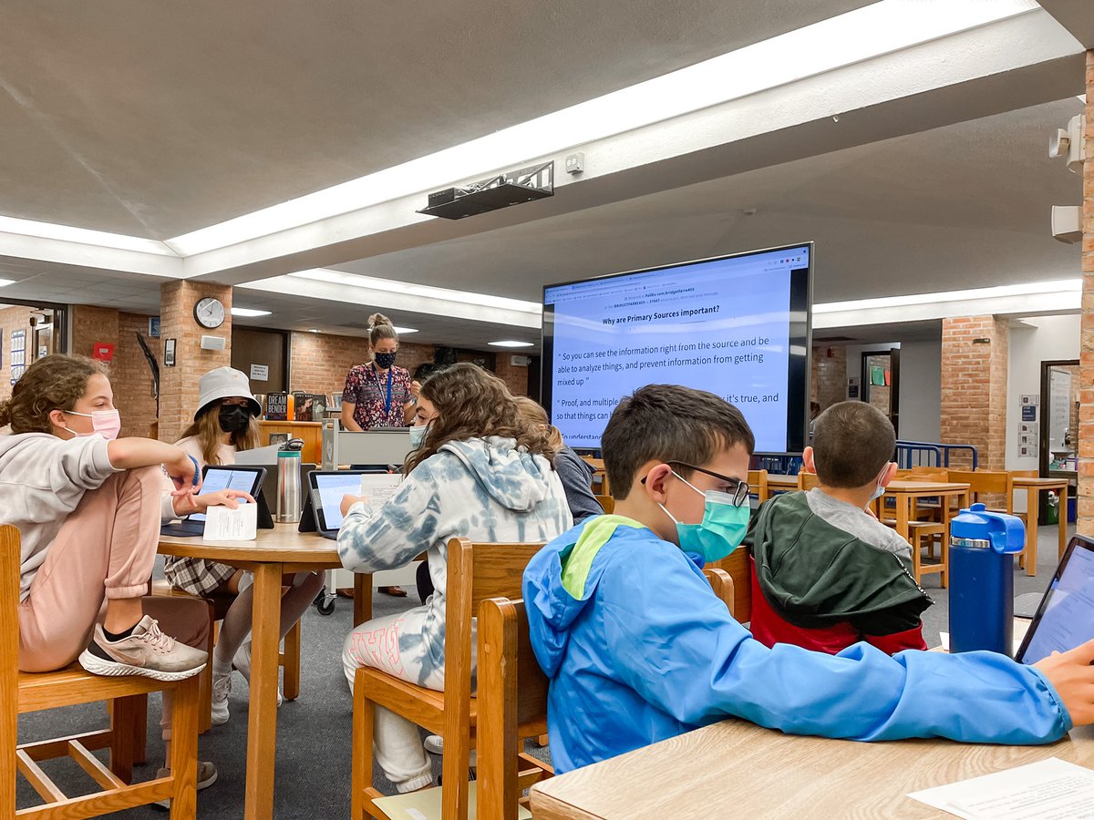Madeline Henderson (@miss_m_hendo) on Twitter photo Learning about Primary Sources today in the IMC with <a href="/Eagle_Librarian/">Mrs. Farrell</a>! 6th graders got to explore old <a href="/Edgewood112/">Edgewood Middle School</a> yearbooks and compare their lives to the lives of students who went to Edgewood in 1954. Learning about Primary Sources today in the IMC with <a href="/Eagle_Librarian/">Mrs. Farrell</a>! 6th graders got to explore old <a href="/Edgewood112/">Edgewood Middle School</a> yearbooks and compare their lives to the lives of students who went to Edgewood in 1954.