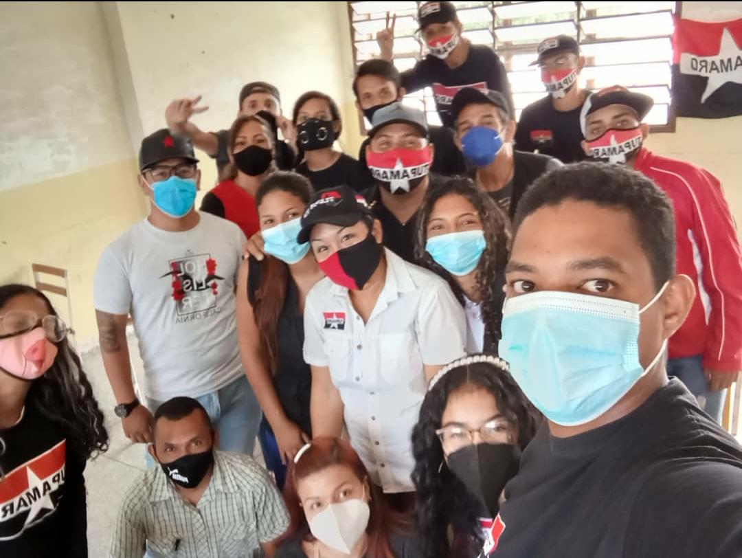 MrtGirardot's tweet photo. 🔴⚫En #LaEraRebelde seguimos avanzando en la construcción de un partido Revolucionario 

#ComunicaciónRebelde realiza reunión operativa con el objetivo de armar el plan de acción del último trimestre del año en curso y siempre de la mano de la #FormaciónYOrganización🔴⚫ https://t.co/lb1ngPThML