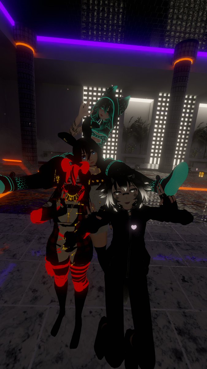 VrSilo's tweet photo. Had a blast hanging out with Dingo! This person can dance and make ya feel sinful ;3
#VRchat #SiloMori #ERP #VRdancer #VRfuntimes #VRLewd #VRNSFW https://t.co/ISgJ0g7nb8
