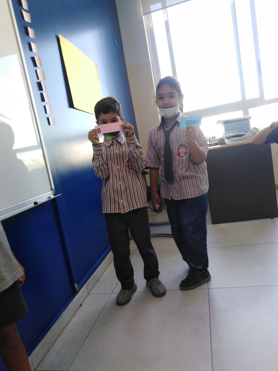 Nabilakoudsiii's tweet photo. Today first graders applied "Find your partner" strategy.
#Whoismypartner?
#Grade1 #Digit #word
@MakAishaSchool
@FawziehHn https://t.co/2UoDDyAOzN