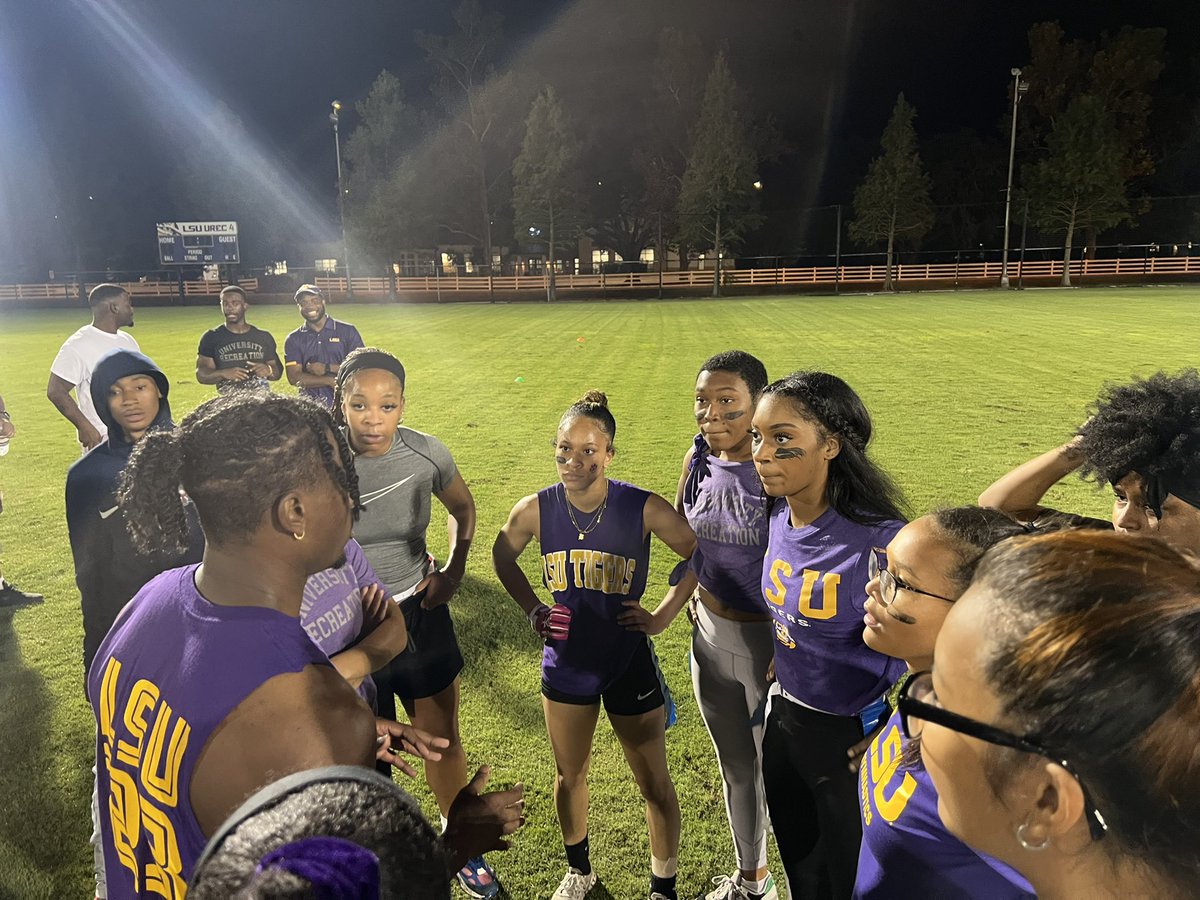 BSUatLSU's tweet photo. Congratulations to the winners of the Girls BSU X BMLI Flag Football Tournament, PURPLE TEAM🏈💜 #flagfootball #bsuatlsu #geauxpurple https://t.co/wFlVQdbUu7