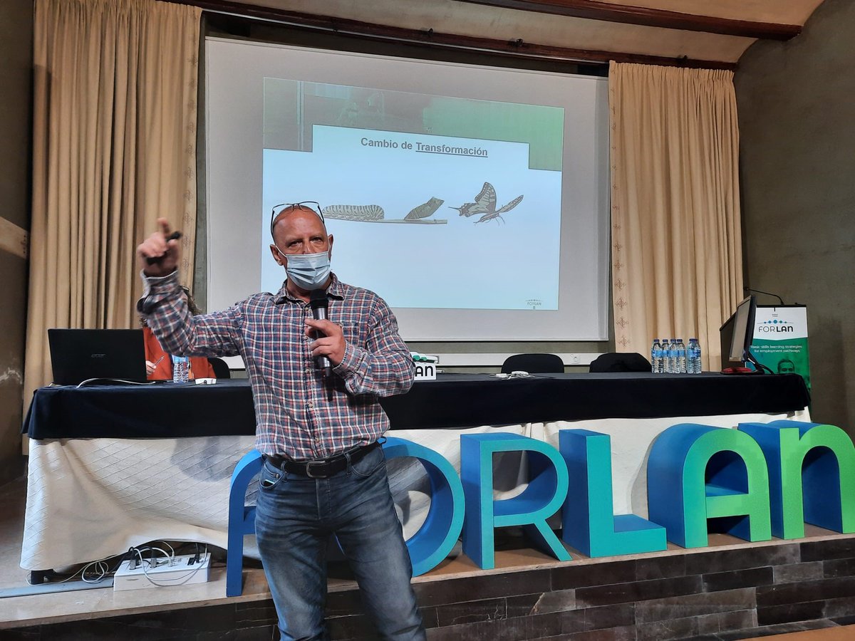 Nodo_40's tweet photo. El miércoles arrancó en Tudela el proyecto FORLAN, un programa experimental europeo liderado por el Departamento de Derechos Sociales a través del Servicio Navarro de Empleo-Nafar Lansare (SNE-NL).
En el evento participaron @marietabeun y @marbeloa https://t.co/xjVT6eOJdt https://t.co/ysbae9MHls