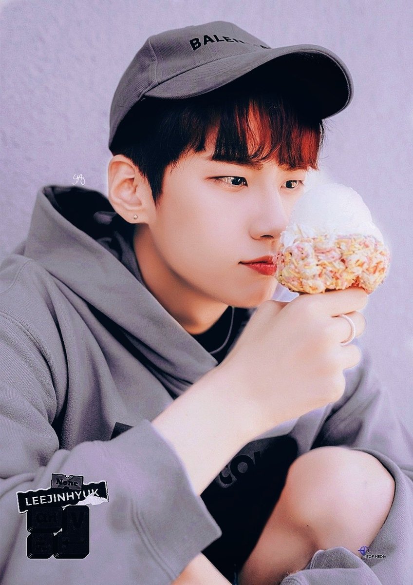 HaPpyYoAz0608's tweet photo. 오늘은 그레이💙
#이진혁 #LEEJINHYUK  #none #4thmini https://t.co/GCshWwp1t9