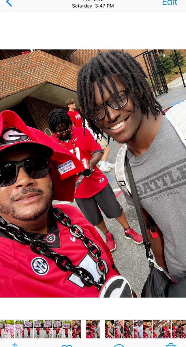 MARIOGA12000's tweet photo. DB DAVID
DANIEL #ArkVsUga #SaturdayInAthens #goDawgs πΆπΎ https://t.co/JXbmtc31MP