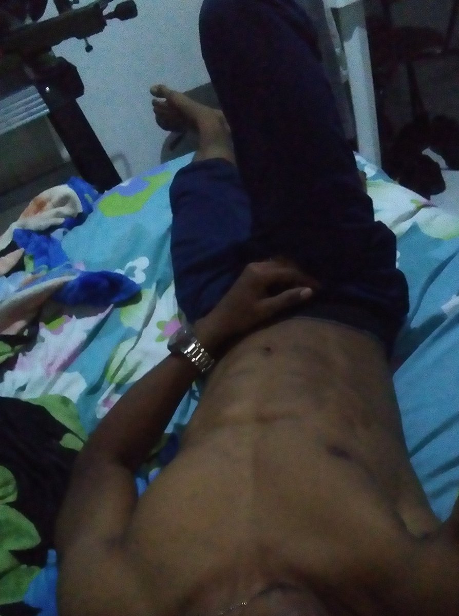 sexboytoy1's tweet photo. Quien me saca de la cama?😏😉
#BuenosDias #bodynude #Barranquilla #swinger #scort #FYP https://t.co/xkg6l04Qr6