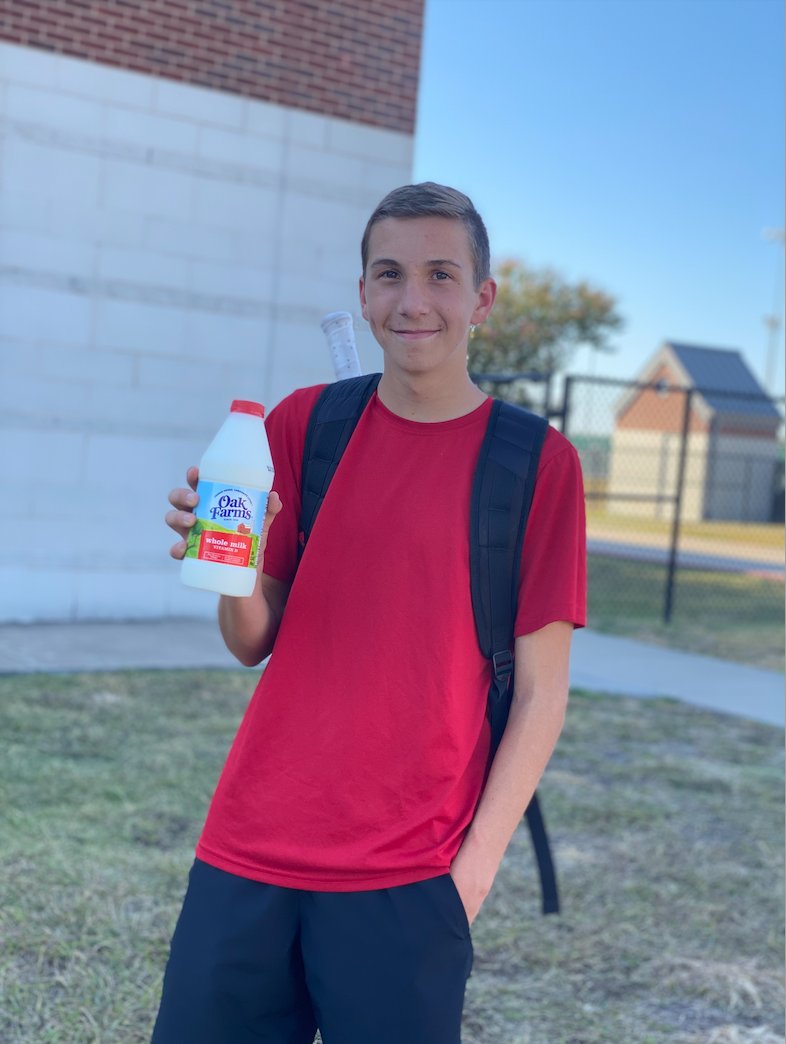 We've got more than a week for the Fuel Their Drive competition where your high school could win up to $10K for your athletic department!
fueltheirdrive.com/OakFarms help push your school to the top!  #Ad
No Purch. Nec. Ends 10/15/21. 16+, LA &amp; TX only, Rules: fueltheirdrive.com/oakfarms/en-us…