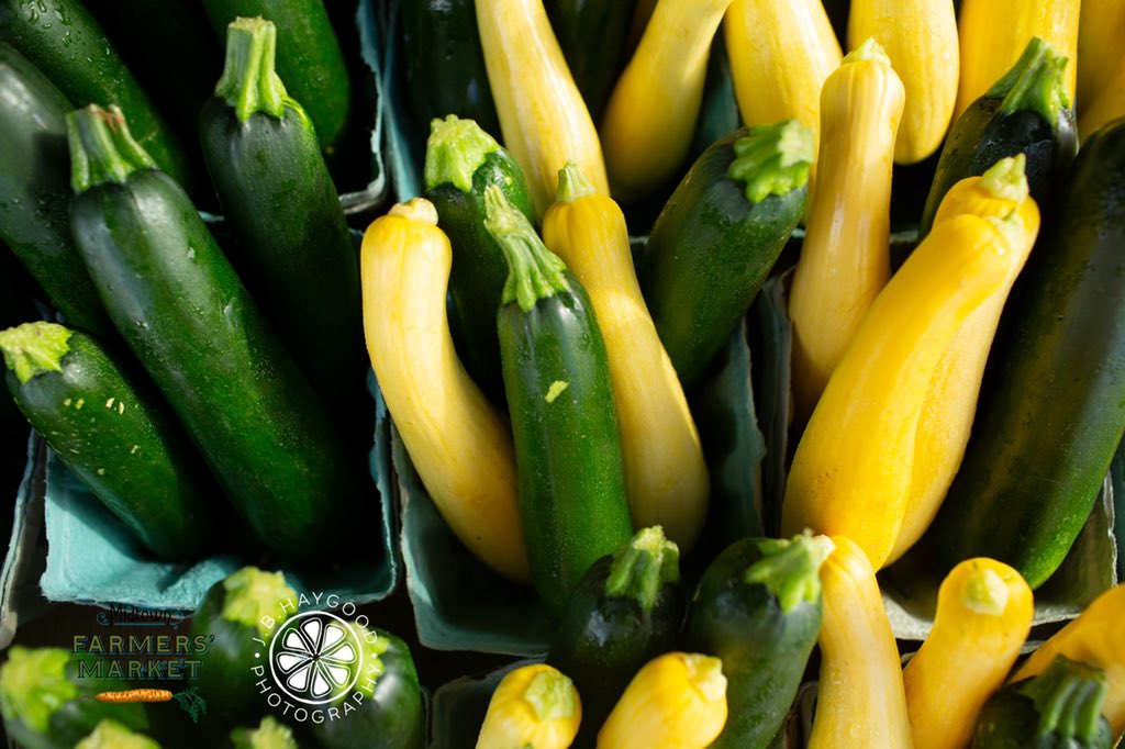 ❓Did you know❓Our vendors donate over 1500 pounds of produce &amp; other food to the Food Bank every market season. All donated goods from this Saturday will go toward our weekly donation to Bethlehem Baptist, an agency of the Food Bank that offers a food pantry for people in need.