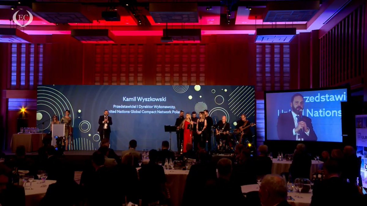 Łukasz Czapliński tweet media