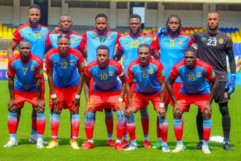 mbemba22's tweet photo. Nous vous dédions cette victoire à vous le peuple congolais, on a encore besoin de votre soutien pour le prochain match. C’est pas fini 🇨🇩 https://t.co/jx7HRTnd8C