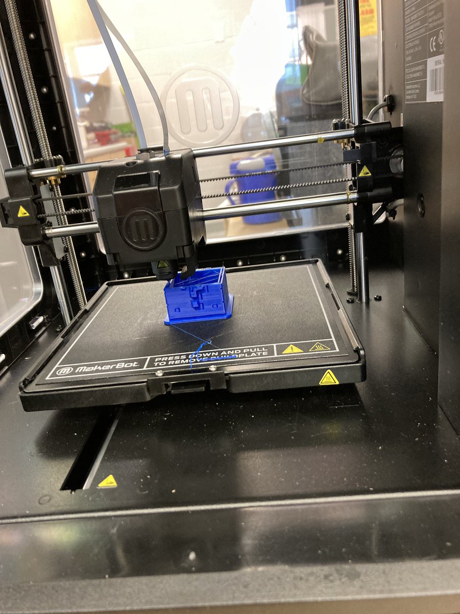 Learning new skills this week so that I can work with our students to problem solve and design. Great things happening at The Lake! <a href="/LakeSimcoePS/">Lake Simcoe PS</a> <a href="/SCDSB_Schools/">Simcoe County District School Board</a>