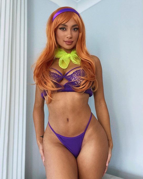 Do you want to help me solve a mystery? 🔍💜😏 https://t.co/VyGLjVt53M<a href="/tag/manontwitties"class="tags"><span>#manontwitties</span></a>