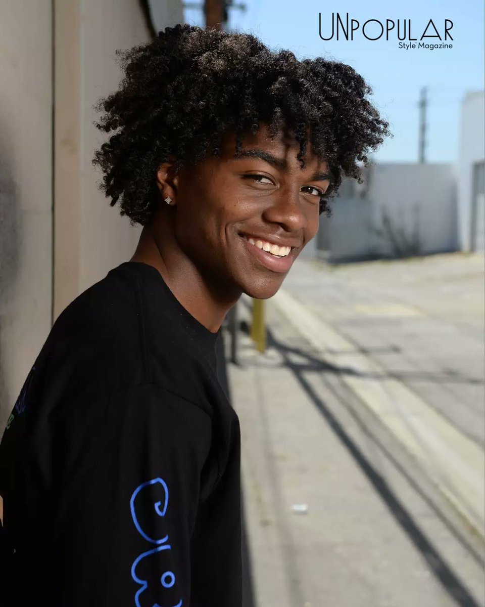 UNpopularStyle's tweet photo. In our latest digital cover feature, @ceyairr  talks about starring as @kingjames son in @spacejammovie and how he is balancing Hollywood stardom while starting on @USC'S football team. Visit our website for more! 

https://t.co/sjmzcoFZXB https://t.co/Frew4YPpew
