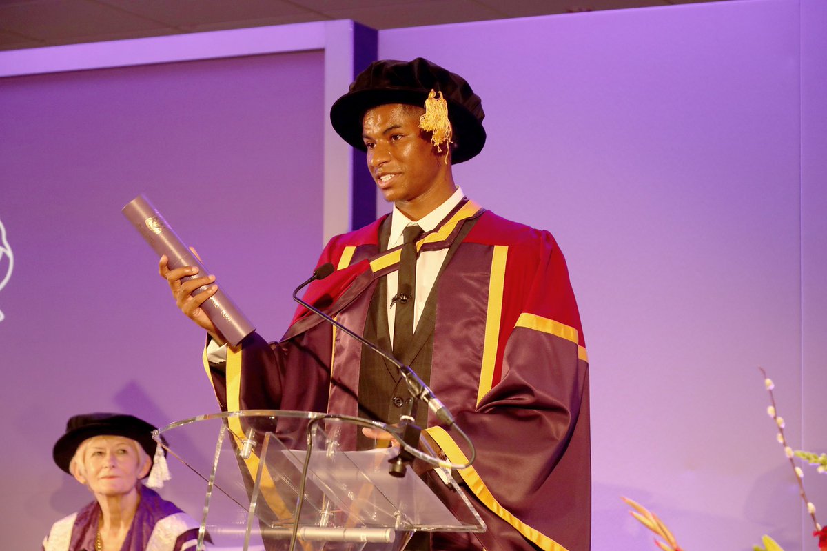 OfficialUoM's tweet image. ❤️💜Congratulations @MarcusRashford! 

Today Marcus received his honorary doctorate at Old Trafford. Marcus is the youngest recipient of an honorary degree in the history of the University. @ManUtd @England
