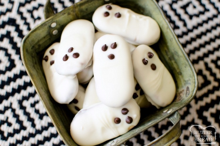 NicksBookIslan1's tweet photo. MilanoGhost Cookies

If it looks spooky, Nick will for sure eat it. Especially when they are made with Milano cookies!! 👻 https://t.co/plWYbQTaF2 https://t.co/NlCsopj8r4