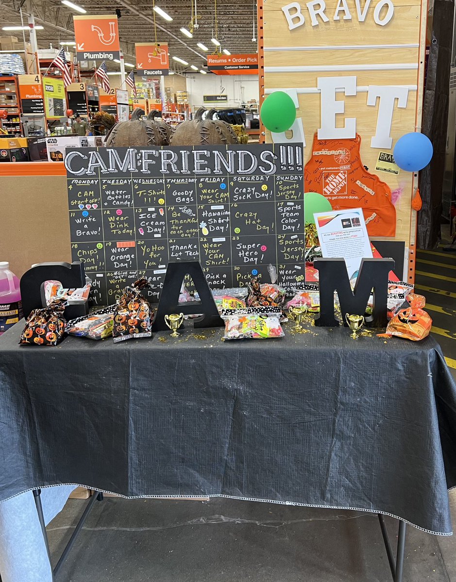 CAM&amp;FRIENDS here at #4132. #camandfriendswithcam