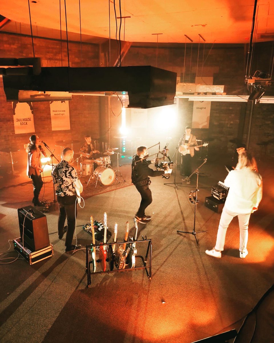 ChameleonLady51's tweet photo. Something seriously exciting is brewing🤘🏼 #herewego #forthekill #musicvideo #ep #abouttime #excited #music #live #filming #recording #cantwait #livemusic #unbelievable #single #foryou #newmusic #comingsoon #newmaterial  @helmworksfilm https://t.co/J5zMFy1e7h