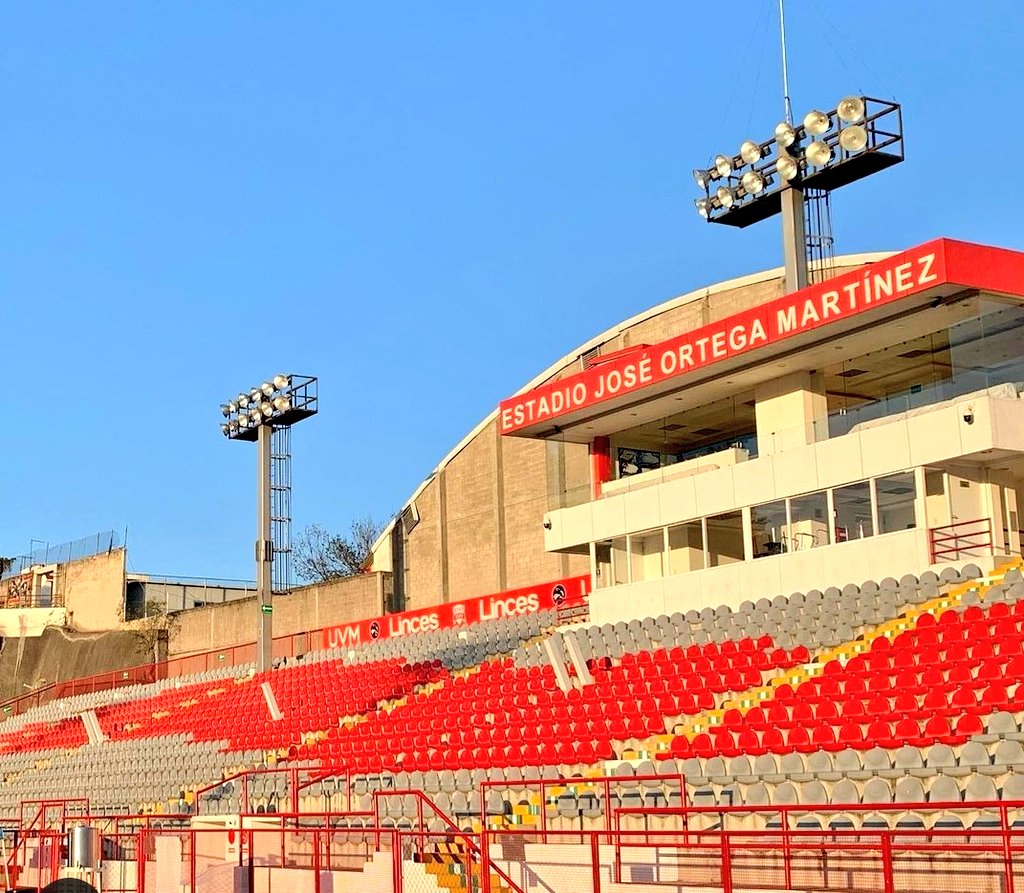 MXESTADIOS's tweet photo. Un bello escenario.
Estadio José Ortega y Martínez.
Casa de los Linces @LincesMex 

Lomas Verdes, #EDOMEX https://t.co/Y7VP6UpVyV