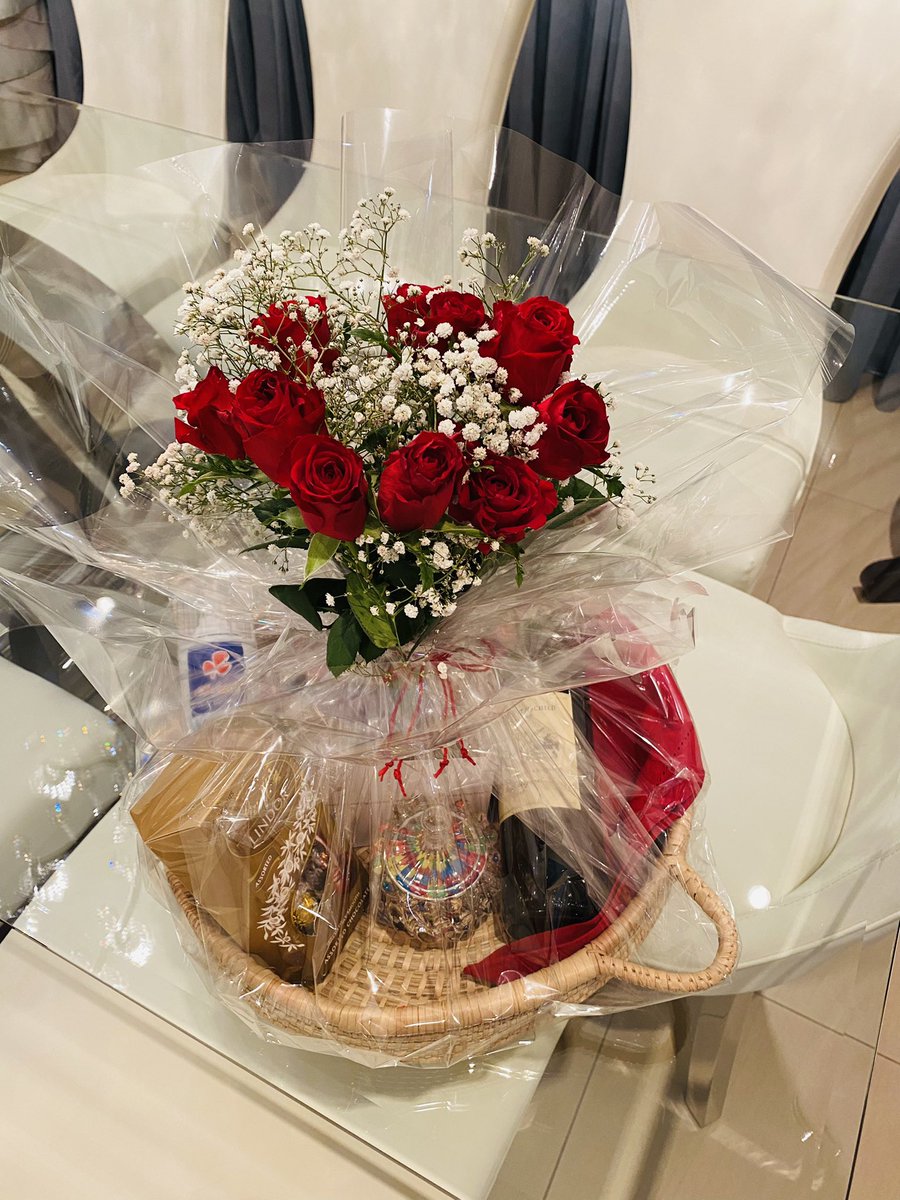 Sentle_Motloi's tweet photo. It’s the random spoils for me 🥰🥰 https://t.co/uiSCWVUG2v