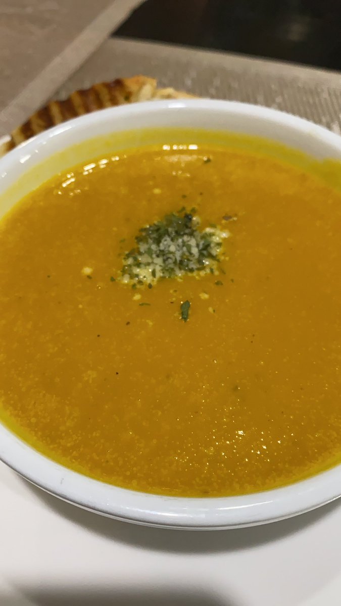 VettedByJah's tweet photo. @cafeelcentro maybe my favourite place to eat anywhere - never disappoints. Soup a slap today! https://t.co/iJyXQuRRLo
