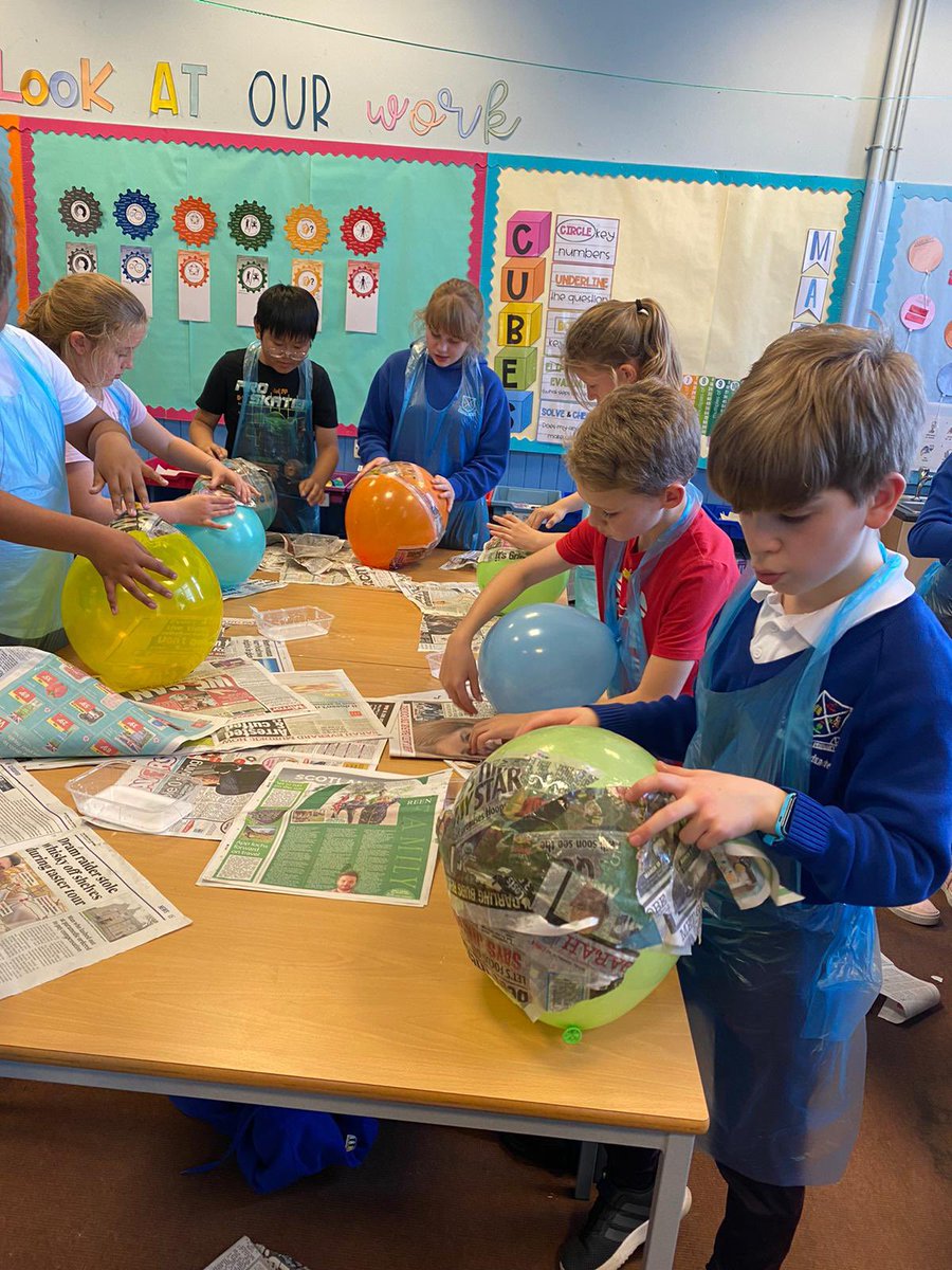 StAndrewsFraser's tweet photo. P7C’s topic this term is the Solar System. They have been learning about scaling and how planets would look if they were real life objects. They then took their knowledge of scaling and made their own scale model of the planets using paper mashay. They had so much fun 😁🚀🌍🪐💫 https://t.co/QlnAZxrd8t