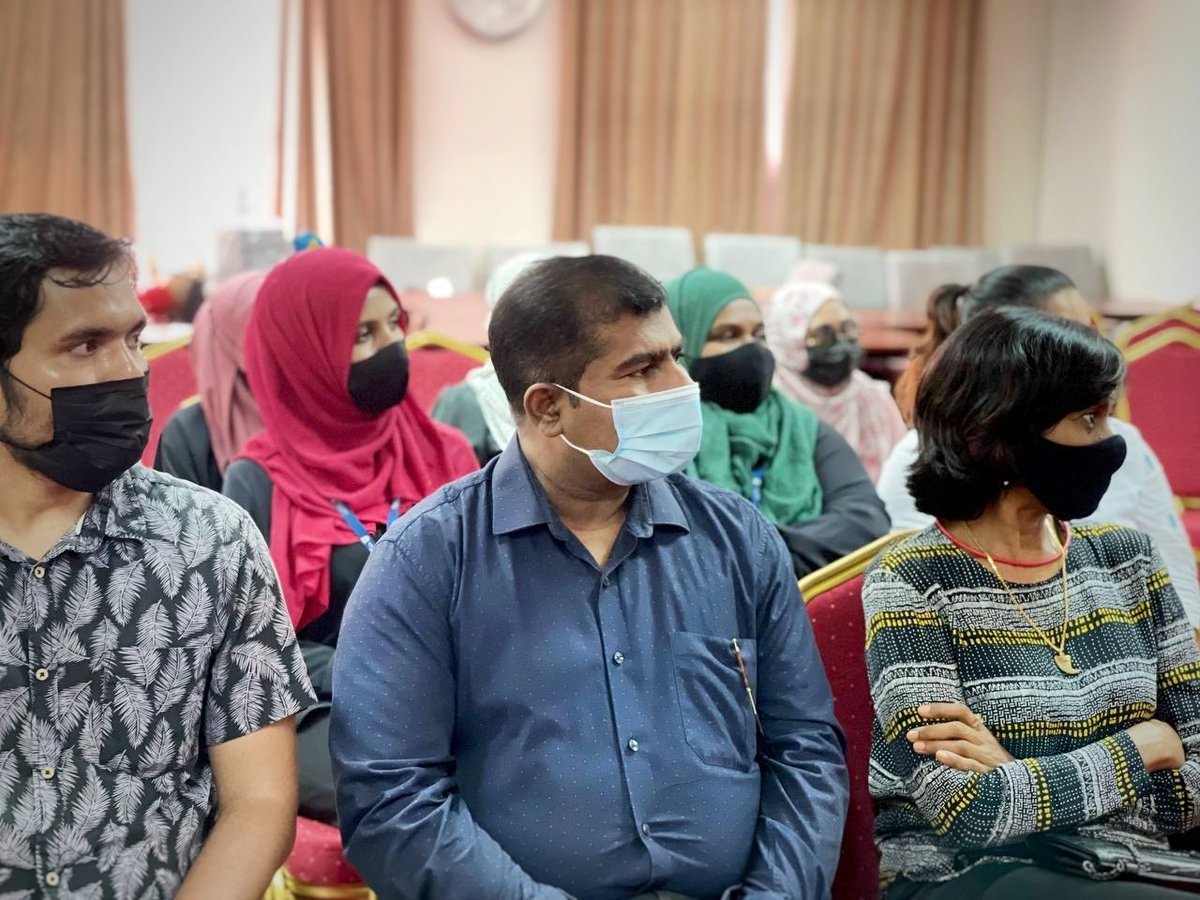 MNULibraries's tweet photo. Closing ceremony of the very successful staff development workshop.
#staffdevelopment
#library
#mnulibraries #maldivesnationaluniversity https://t.co/nMvOKoe7R2