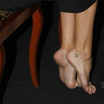It's Feet Fetish Time Rosie Huntington-Whiteley's Foot