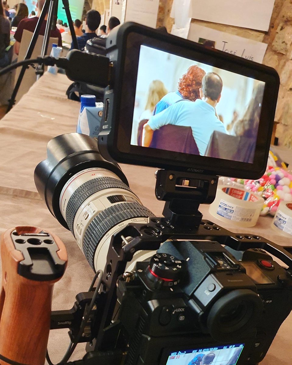 🎥 Algunas de las fotos que hicimos durante la grabación de un “same day edit” para 𝐑𝐈𝐂 𝐄𝐧𝐞𝐫𝐠𝐲! 
😱 La empresa quiso sorprender a los asistentes mostrando el vídeo resumen de las dos jornadas.
#samedayedit #s1h <a href="/MadaviCompany/">Madavi</a>