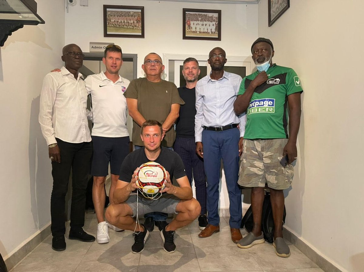 RealDeBanjulFC's tweet photo. Real de Banjul FC project ‘excites’ @PLinnameeskond 

Paide Linnameeskond President Veiko Veskimäe said the Real de Banjul project excites them after seeing the City Boys’ investment and talents in their ranks.

MORE via ---- https://t.co/pYrXBa6tUi
#Gambia #Estonia #PaideFC https://t.co/oLlLTaQhPv
