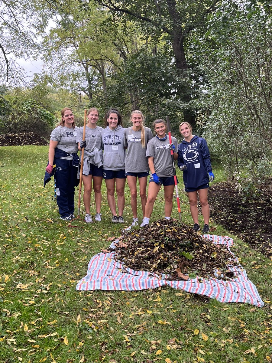 #DayOfCaring2021 PSU lacrosse team volunteer senior Sydney Wolfington said “It’s nice to help out more than just the Penn State community. We live in State College for four years, we should help clean it up.” #comm260 #volunteer #centrecounty #landscaping