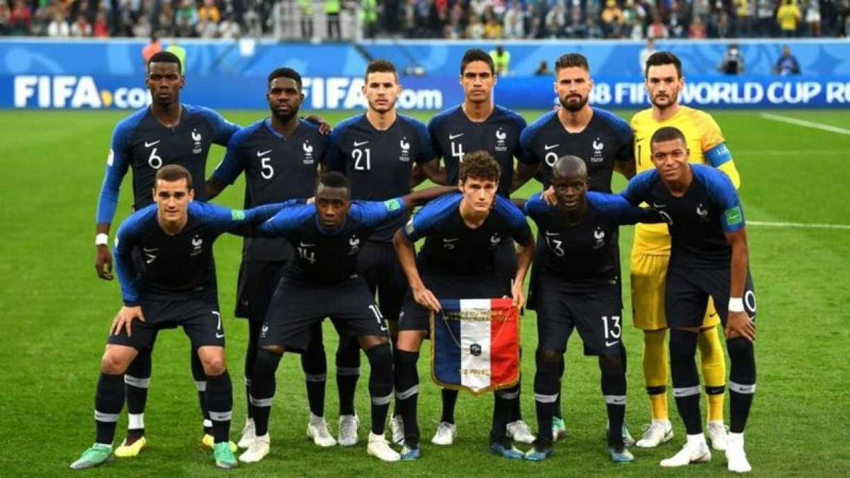blogdotorcedor's tweet photo. #BlogdoTorcedor | Estrela do Onlyfans diz que jogador da seleção francesa ofereceu fortuna por sexo
https://t.co/q2A8PxKj2m https://t.co/hrjIkDxaOj