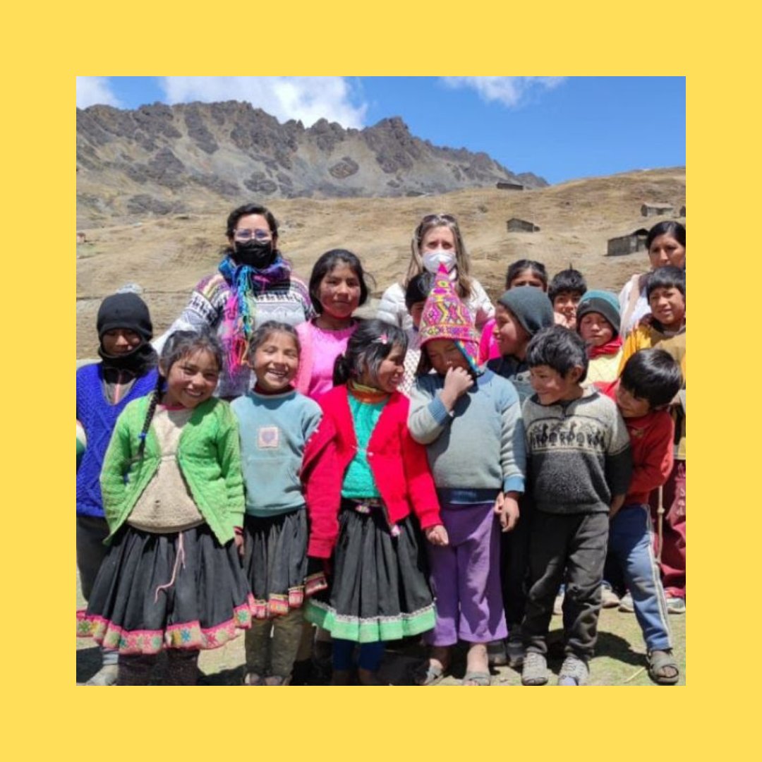 This week, SVP team members Gabriela and Lida visited communities about 3 hours outside of Paucartambo to spread the word about SVP's program and new dorm. None of the communities we are visiting have an accessible high school. Pictured: SVP meeting the students of Chua Chua.