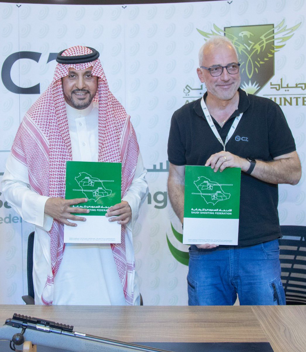 وقع سمو رئيس الاتحاد <a href="/SaudBinKhalid13/">سعود بن خالد بن عبدالله آل سعود</a> مذكرة تفاهم مع مؤسسة الصياد العربي <a href="/arabianhunter1/">الصياد العربي</a> يمثلهم الأستاذ محمد بن حميد وذلك تمهيدا للعمل على توقيع الاتفاقية النهائية لتحقيق الأهداف المستقبلية للاتحاد ومنها إنشاء فرع لأكاديميةCZ-EG Academy بالرياض لتعليم وتطوير رياضة الرماية العملية