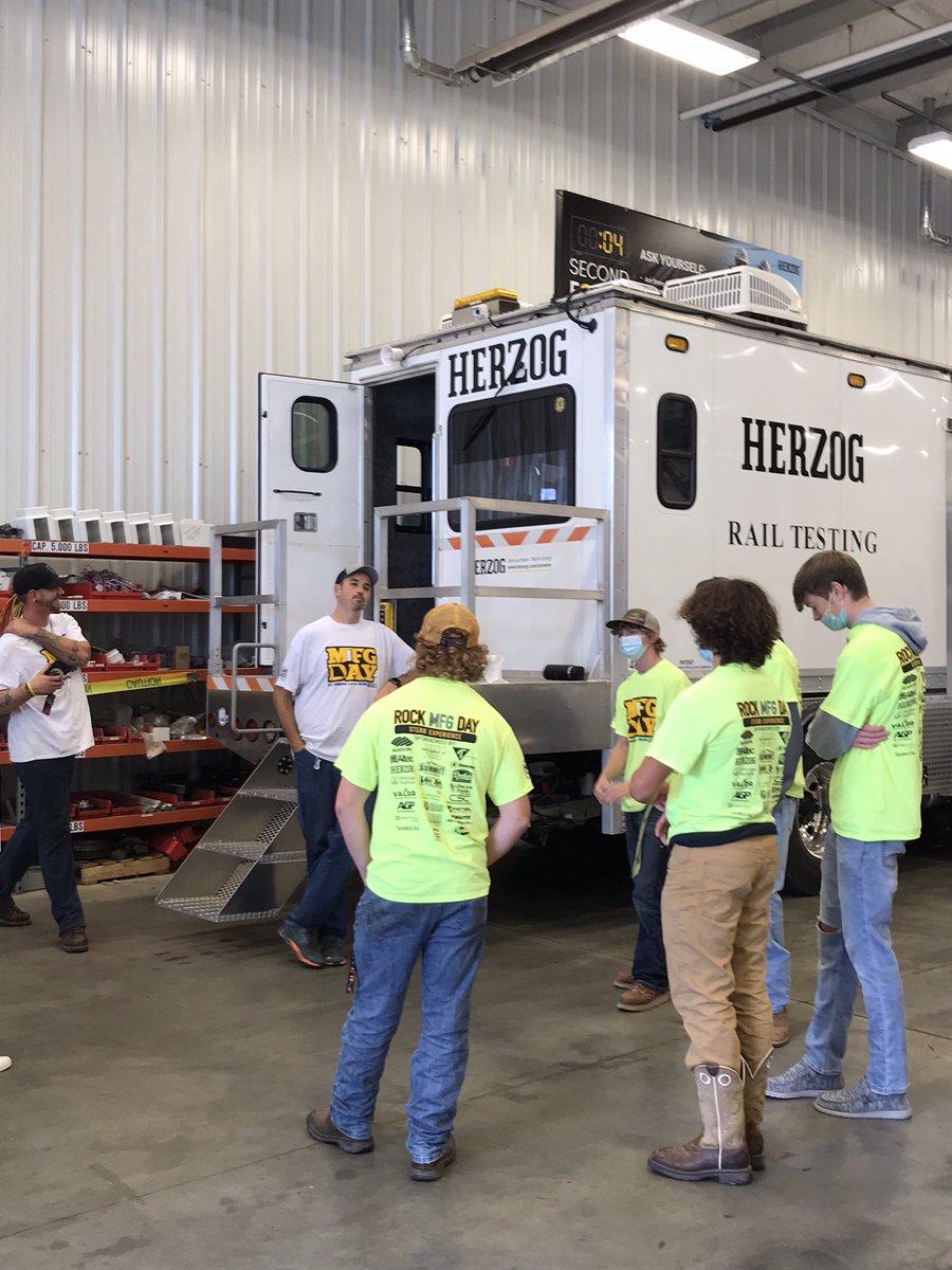 Hillyard Tech Center tweet media