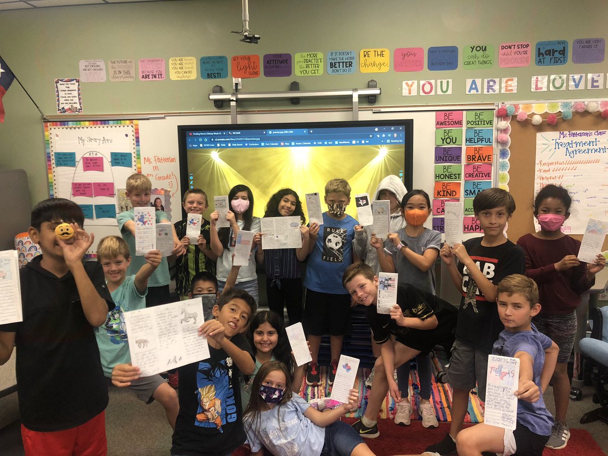 Road trip brochure presentations today for my awesomely terrific kiddos! These 4th grade Texas travelers have my heart!❤️ <a href="/BESTexans/">BESTexans</a> <a href="/GCISD/">Grapevine-Colleyville ISD</a>
